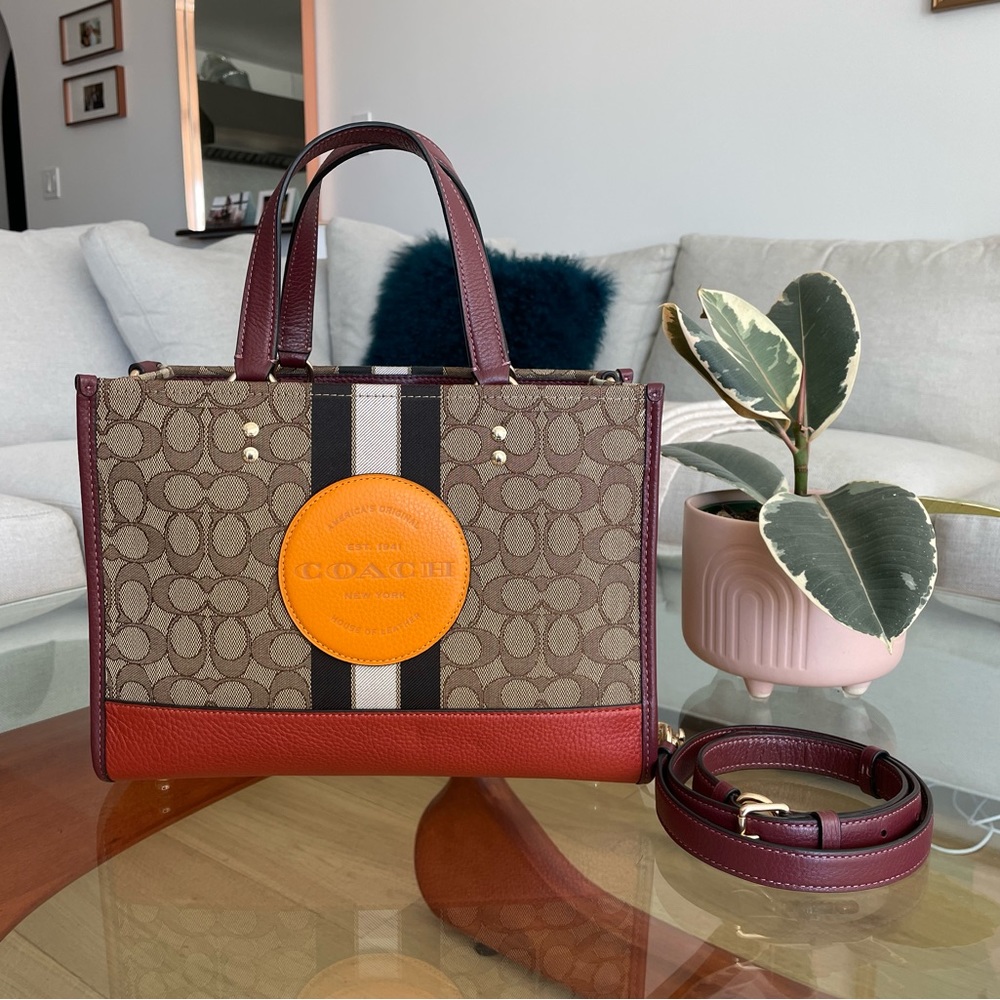 Coach Dempsey Carryall